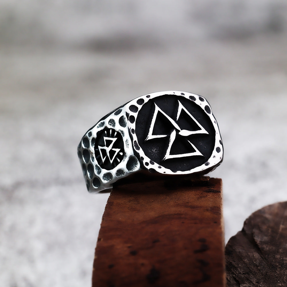 Vintage Personality Viking Triangle Rune Fashion Compass Ring for Men