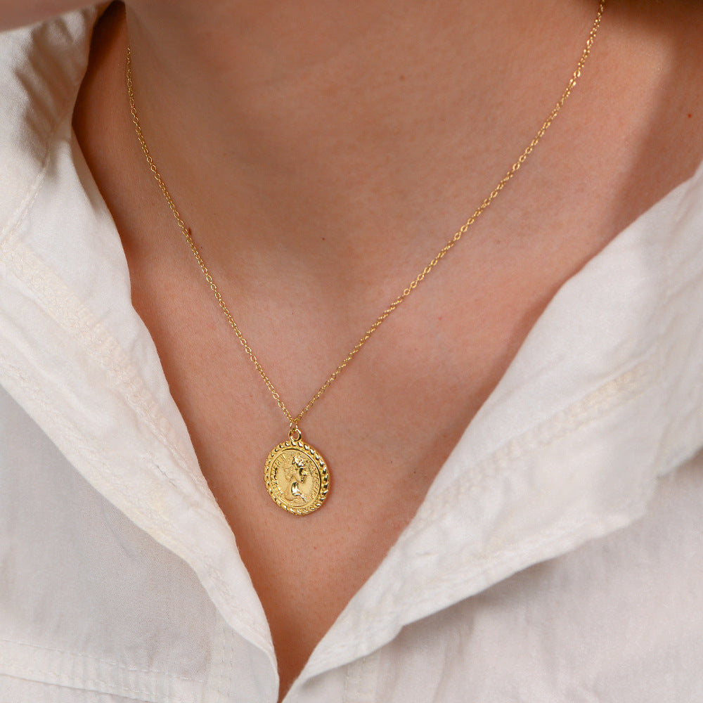 Planderful S925 Sterling Silver Queen Coin Necklace Portrait Embossed Gift For Women Hipster Retro Collarbone Chain