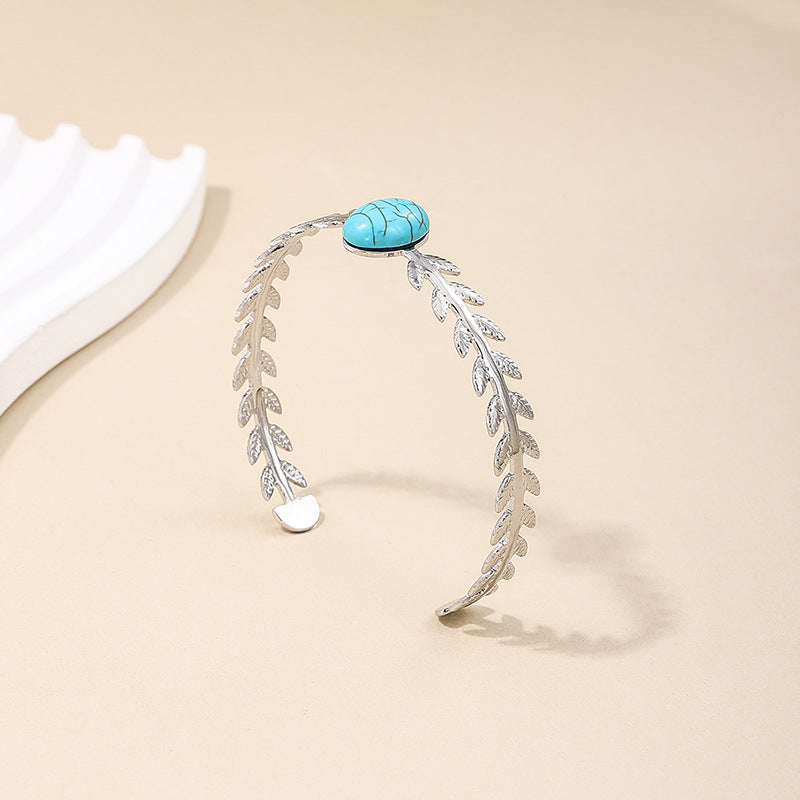 Elegant Turquoise Bracelet with Metal Jewelry Design, Inspired by Nature