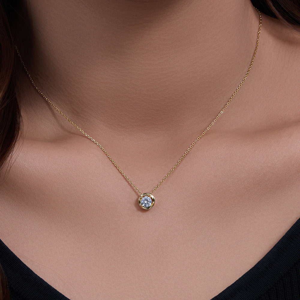 925 Sterling Silver Hollow Single Zircon Necklace High-End Exquisite