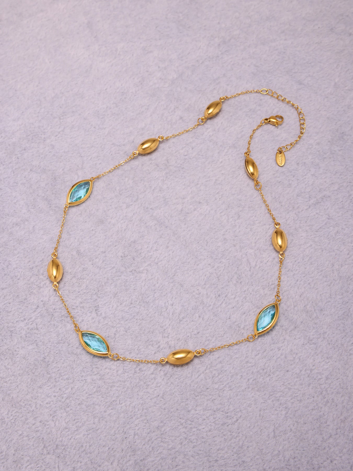 Planderful Translucent Glass Clavicle Necklace For Women