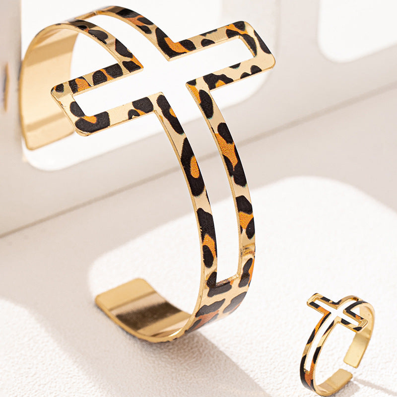 Leopard Print Metal Bracelet Ring Set for Stylish Women