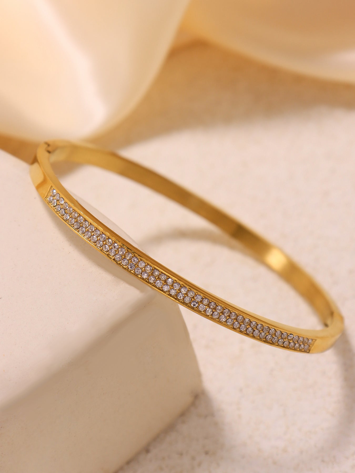 Planderful Zircon Double Row Bracelet For Stylish Commuters