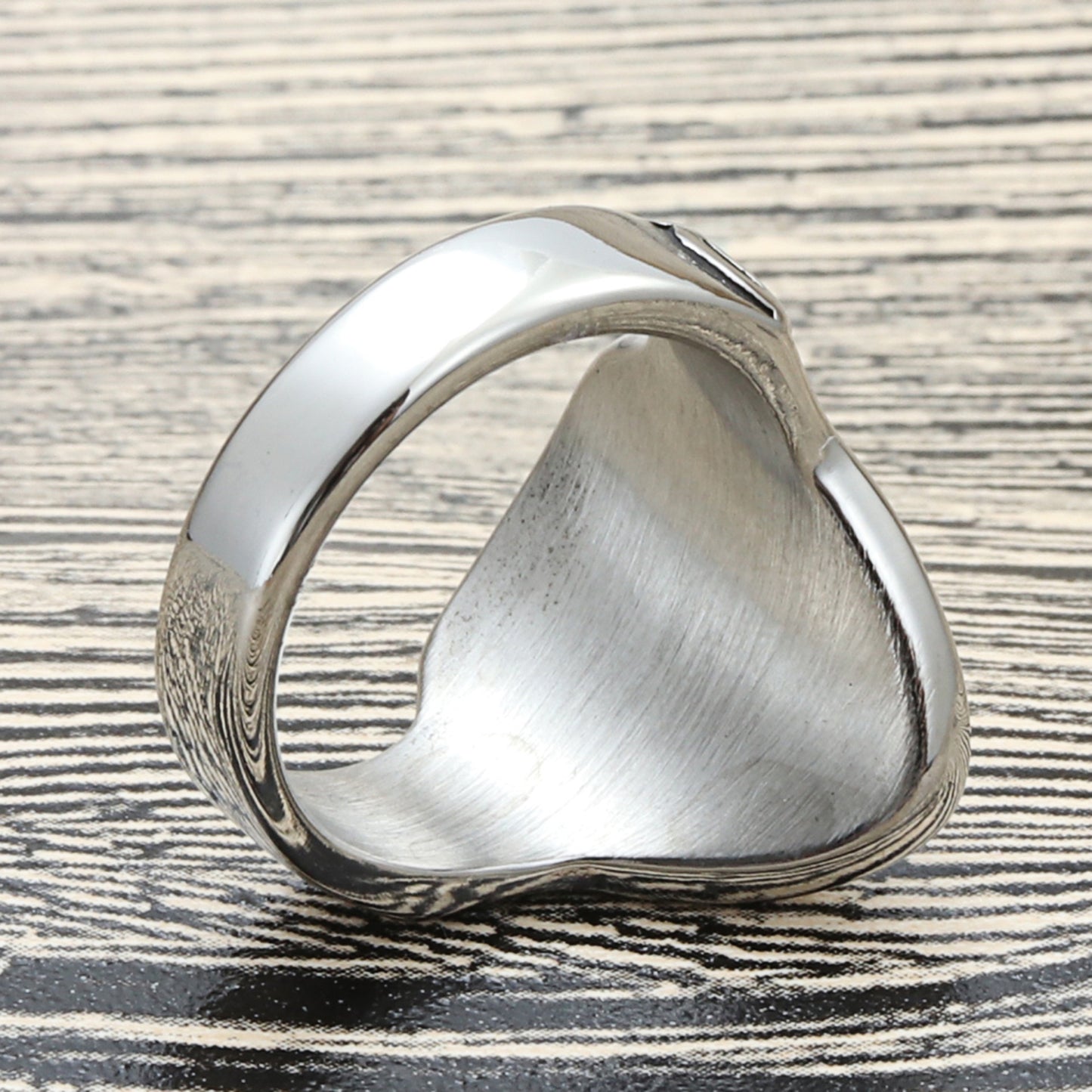 Punk-Inspired Titanium Steel Clown Mask Ring for Men - Retro Trendy Design in Sizes 8-12