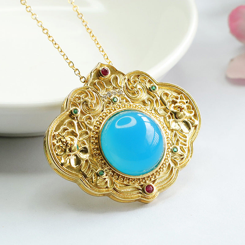 Blue Chalcedony Ruyi Pendant with Oval Design