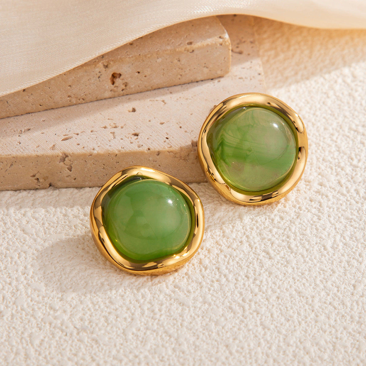 Planderful Elegant Versatile Stainless Steel Stud Earrings With Gold Edge And Wavy Round Look For Everyday Women