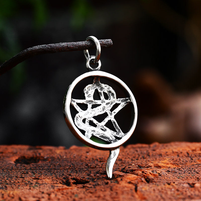Wholesale Retro European and American Stainless Steel Pendant for Men - Personalized Five-Pointed Star and Coiled Snake Design in Titanium Steel