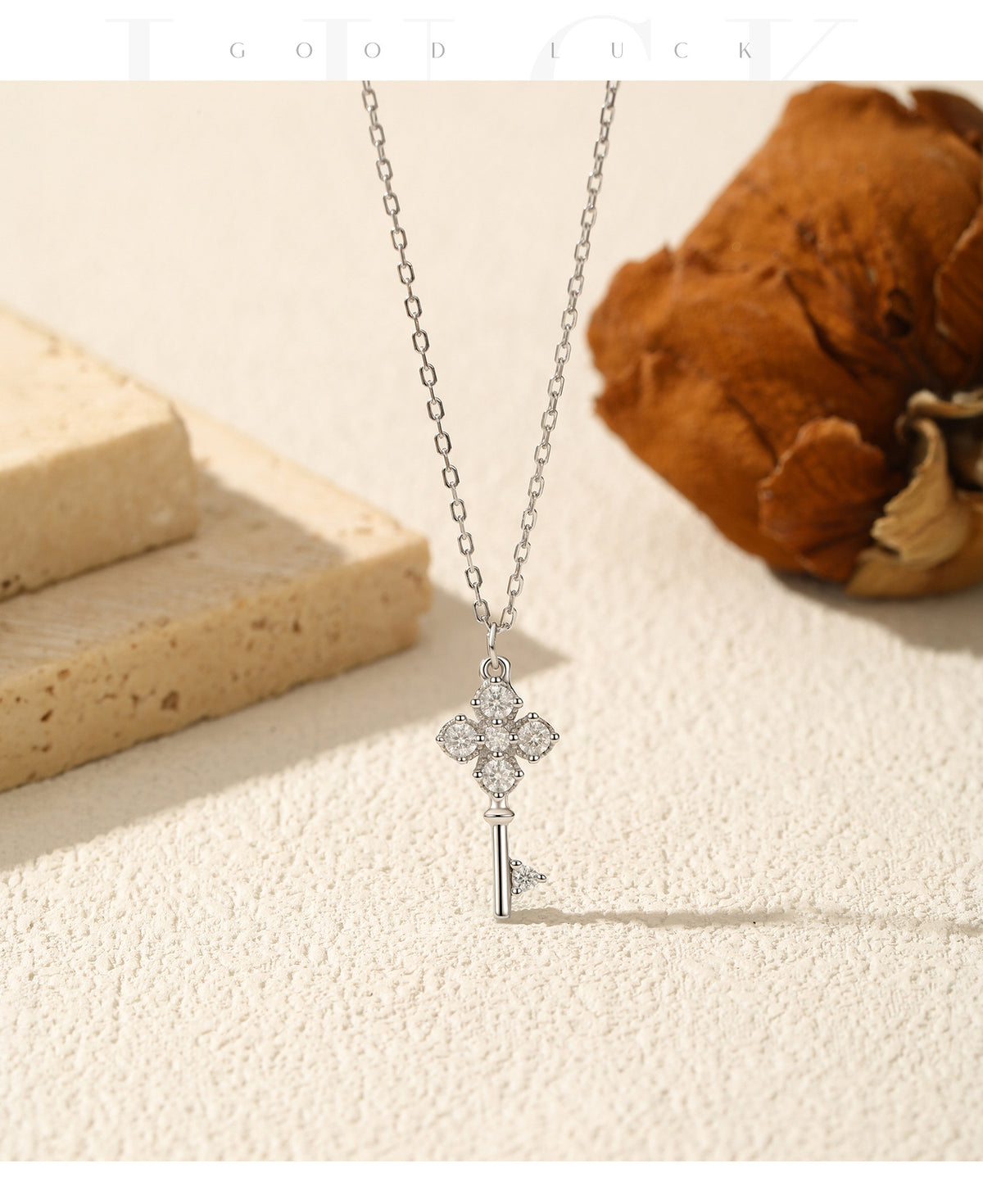 925 Sterling Silver Clover Key Moissanite Necklace
