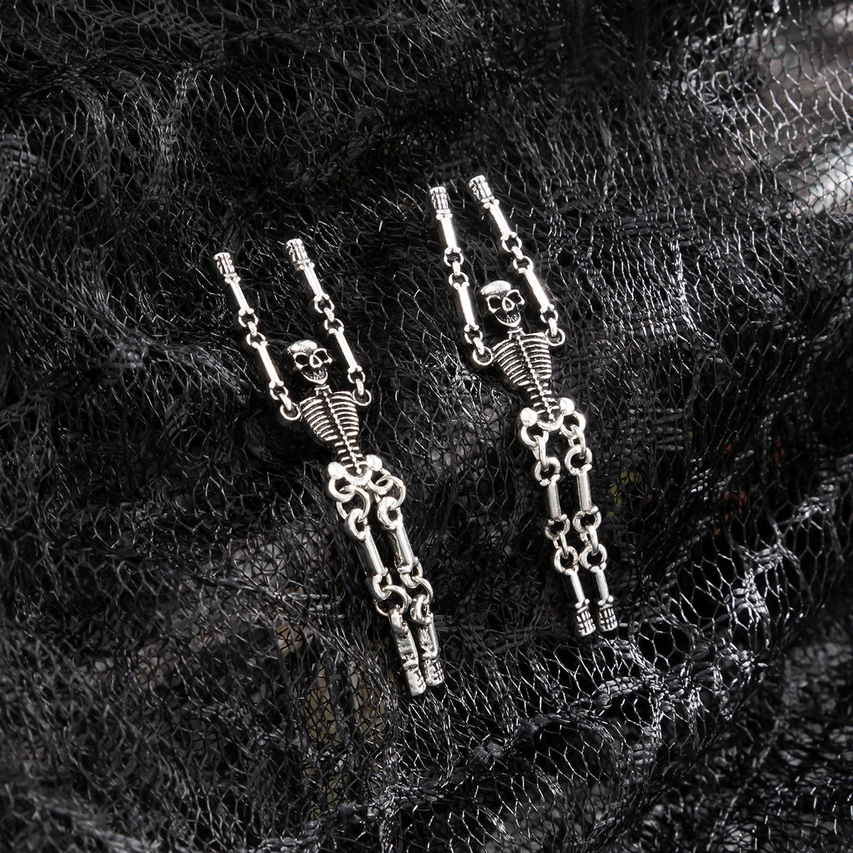 Planderful Skeleton Pendant Earrings For Women Creative Halloween Statement Jewelry