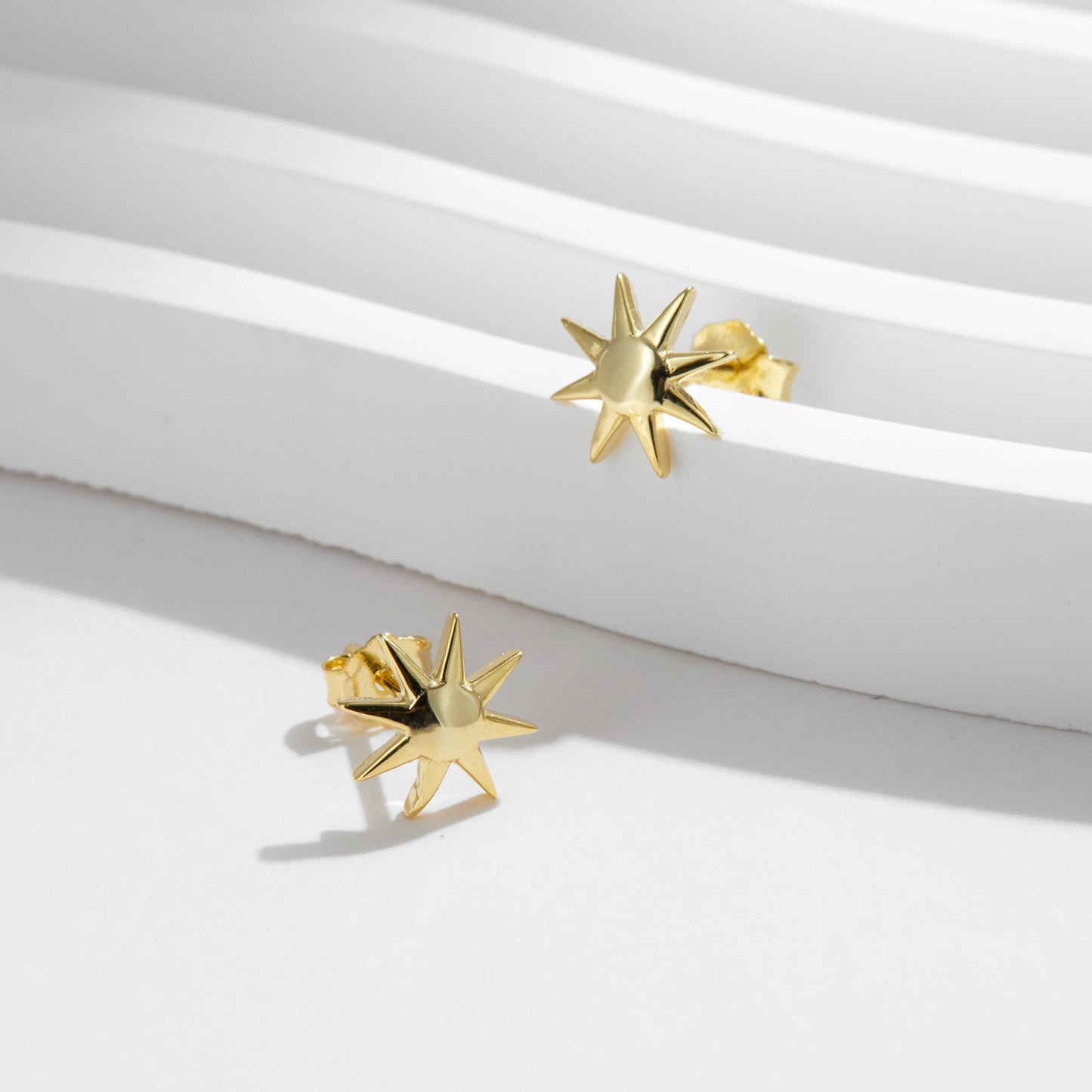 Planderful Everyday Genie Earrings – Unique Sun-Inspired Design