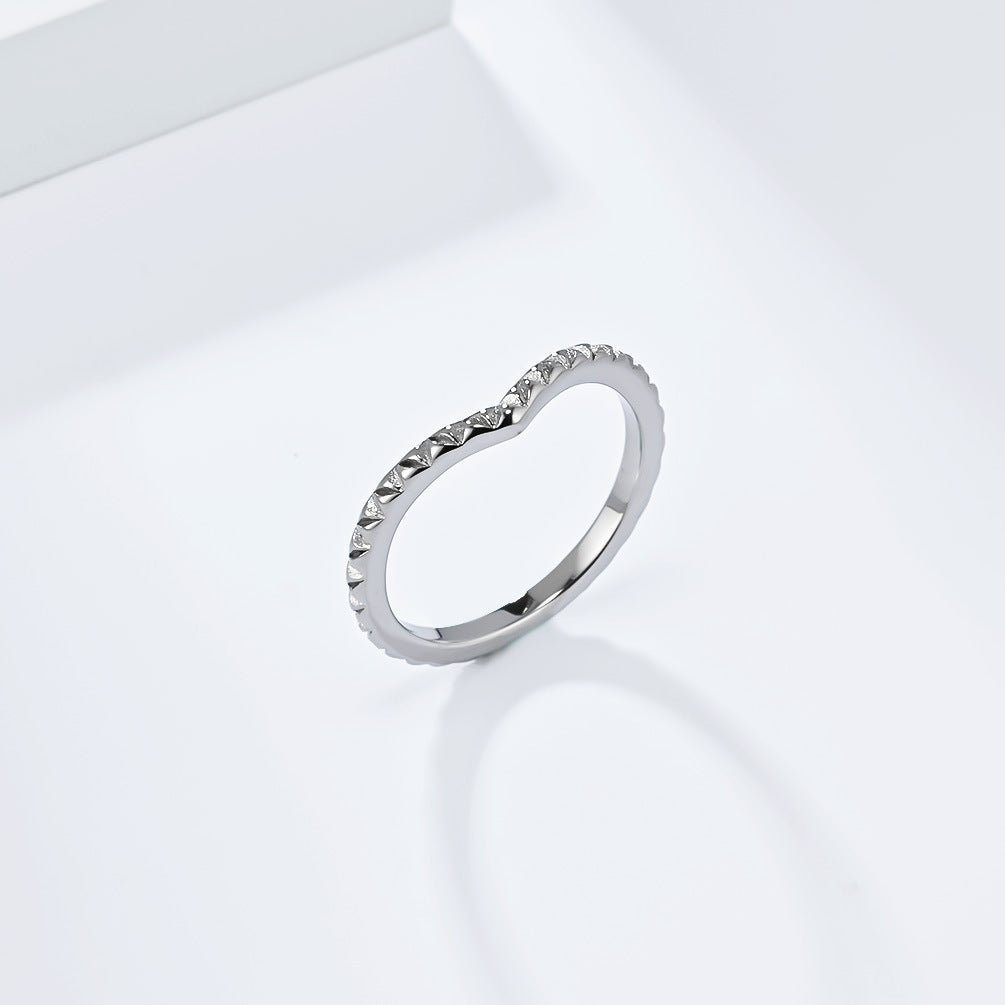 Planderful Titanium Steel Ring For Women Peach Heart Minimalist Design Light Luxury Everyday Jewelry