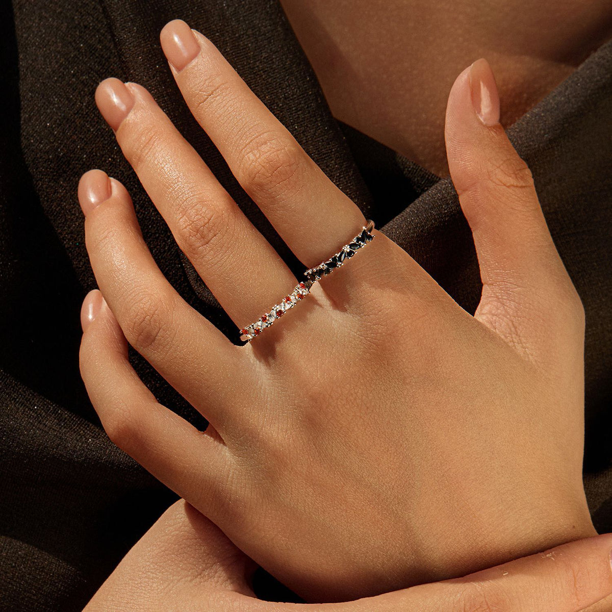 925 Sterling Silver Single-Row Zircon Band