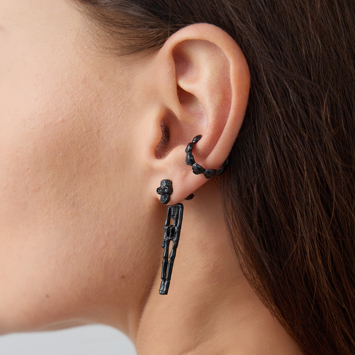 Planderful Halloween Skull Earrings Vienna Verve Retro Dark Style Statement For Gothic Fans