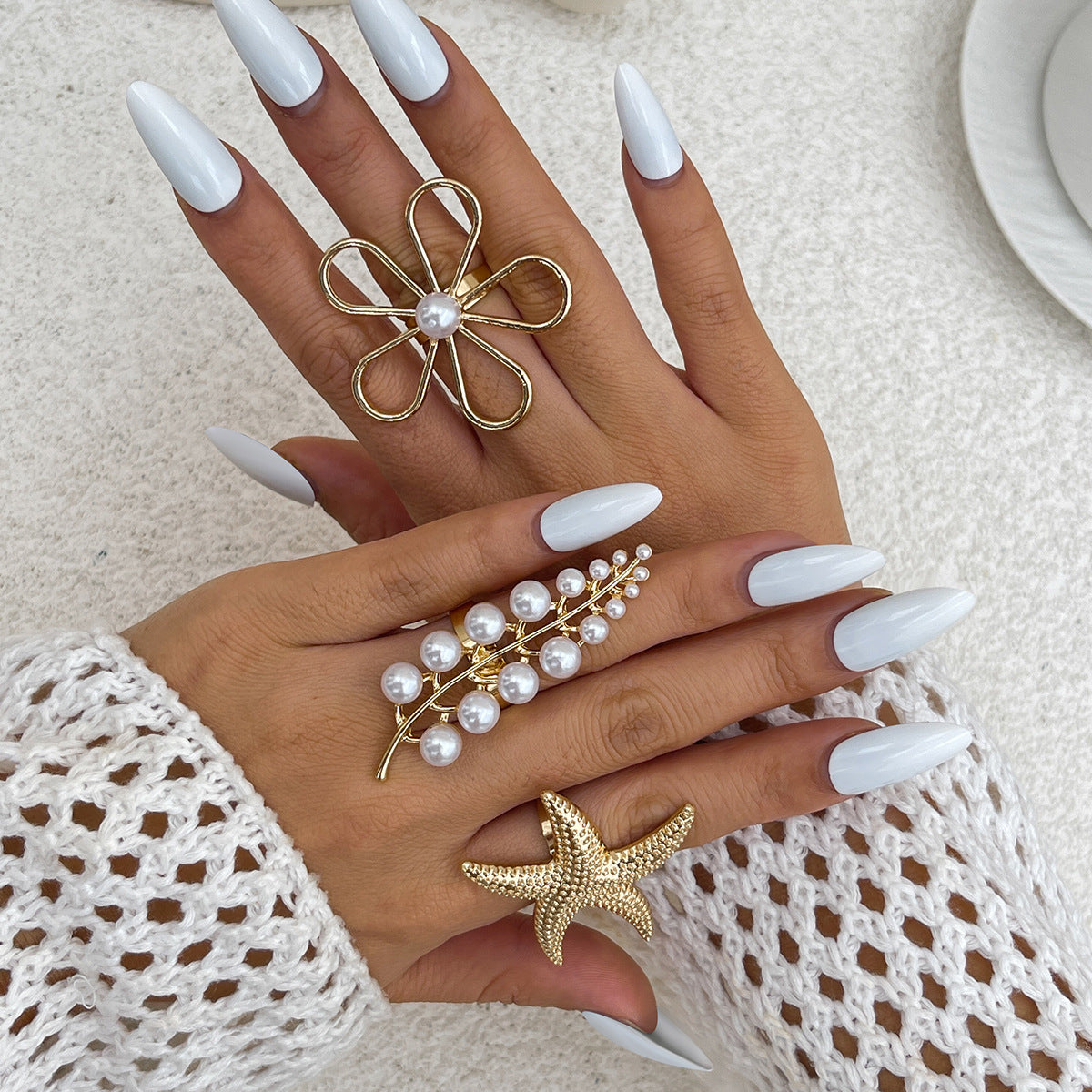 Planderful Vienna Verve Ring – Adjustable Hollow Flower Design