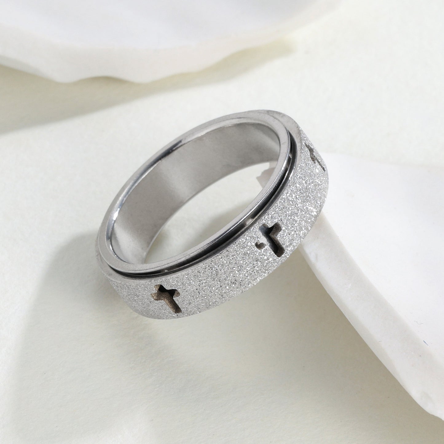 Planderful Everyday Genie Rotatable Matte Cross Ring for Unisex Anxiety Relief Decompression Ring