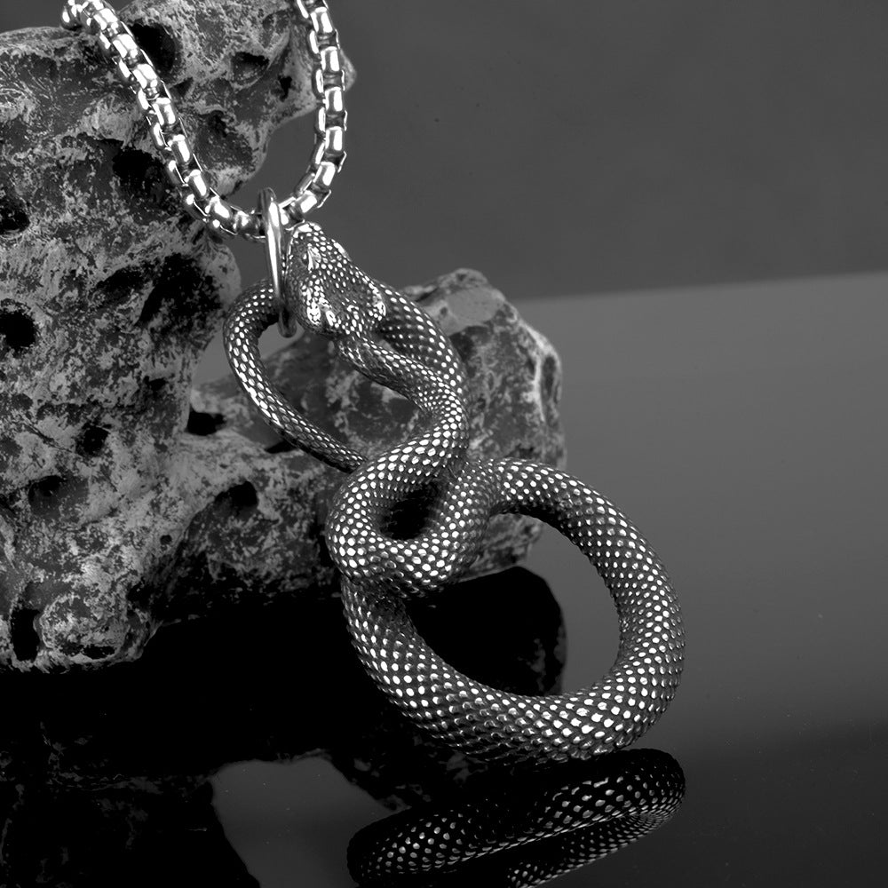 European And American Jewelry Stainless Steel Cobra Pendant Necklace For Men