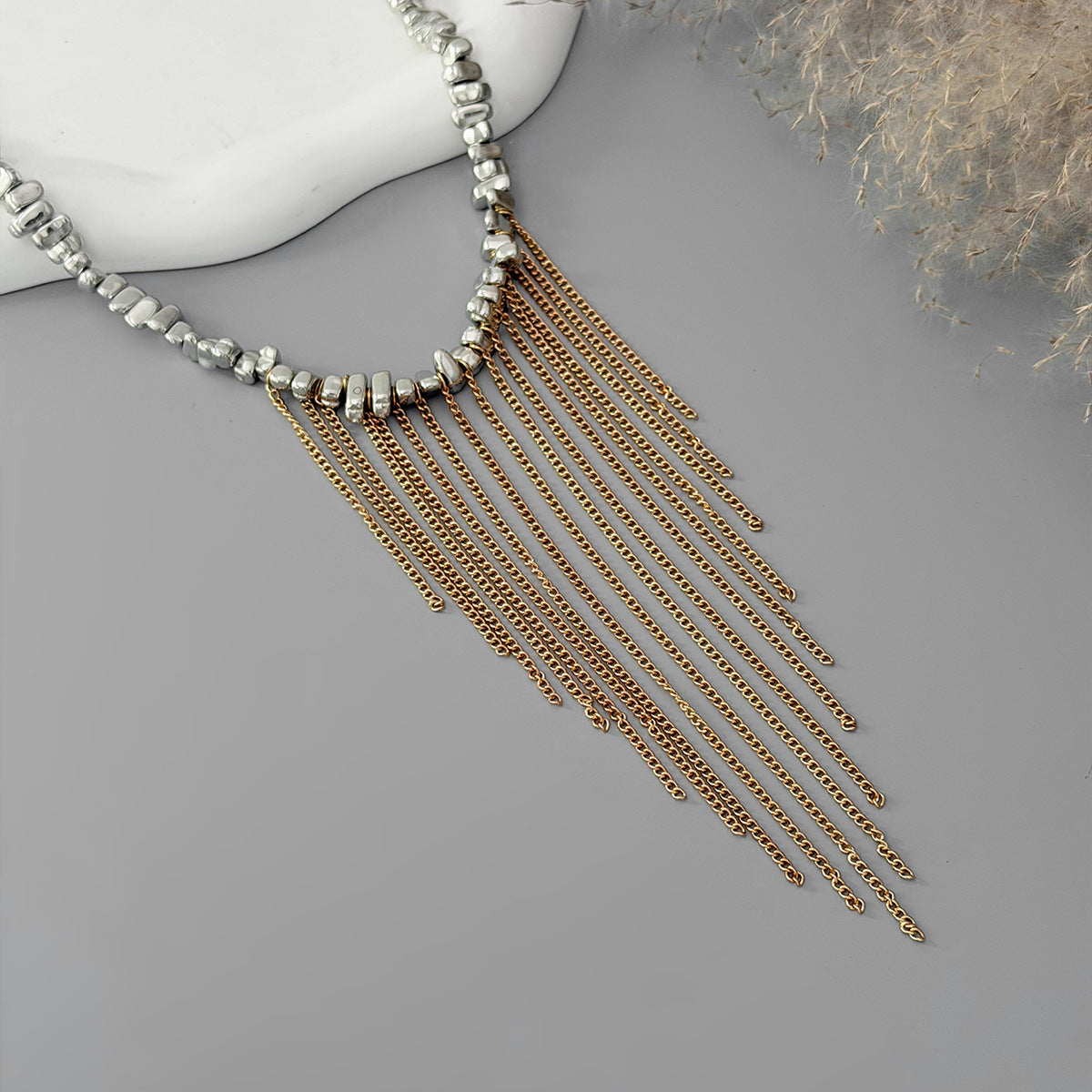 Geometric Mixed-Metal Fringe Choker