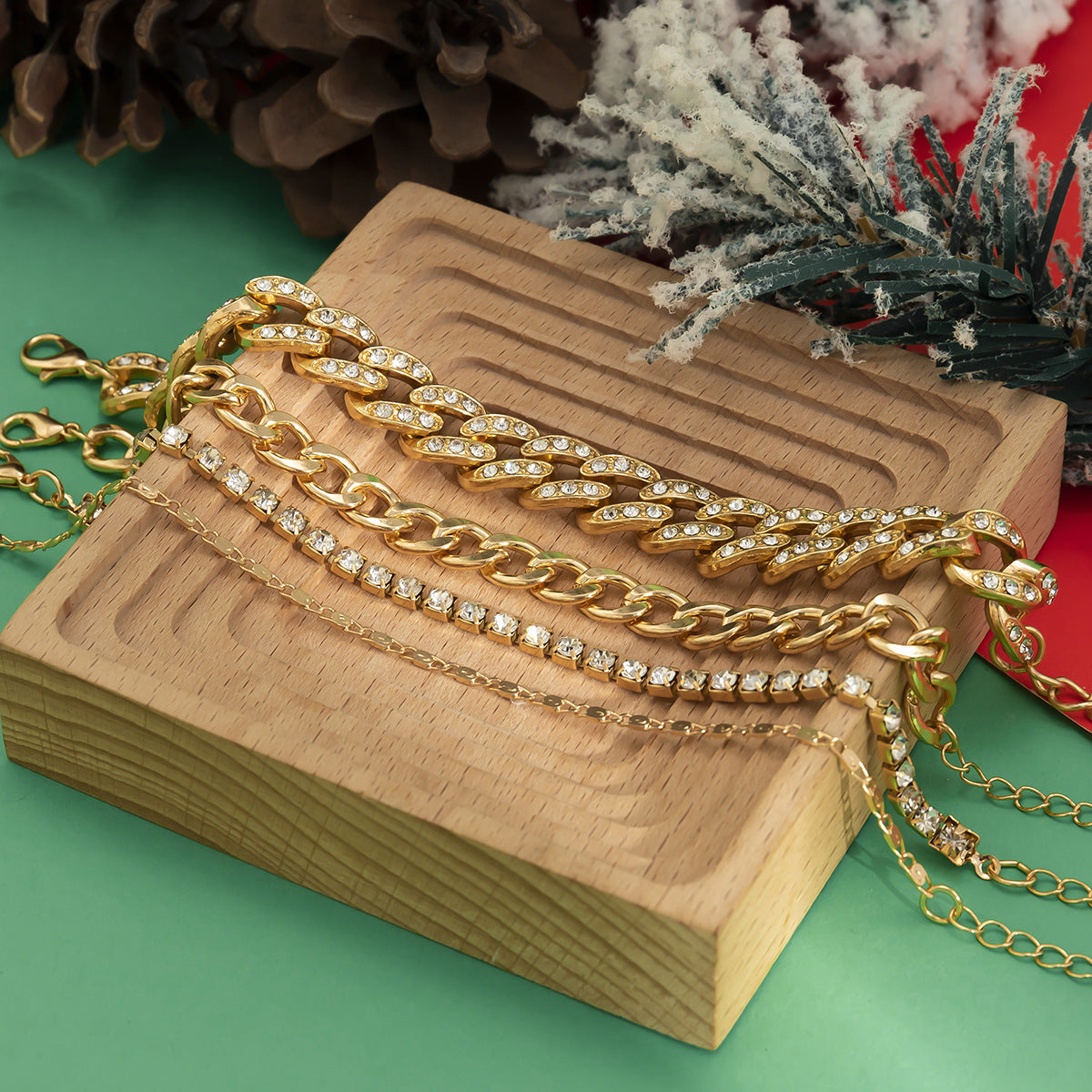 Planderful Vienna Verve Personalized Stackable Bracelet For Trendsetters With Exaggerated Thread Twist Cuban Buckle