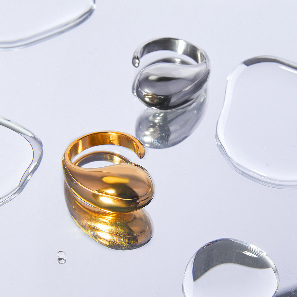 Extravagant 18K Gold Plated Water Dripper Ring for Women