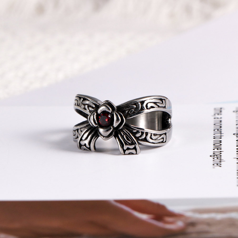 Vintage Titanium Steel Men's Ring with Zircon-Set Rose and Bow Design
