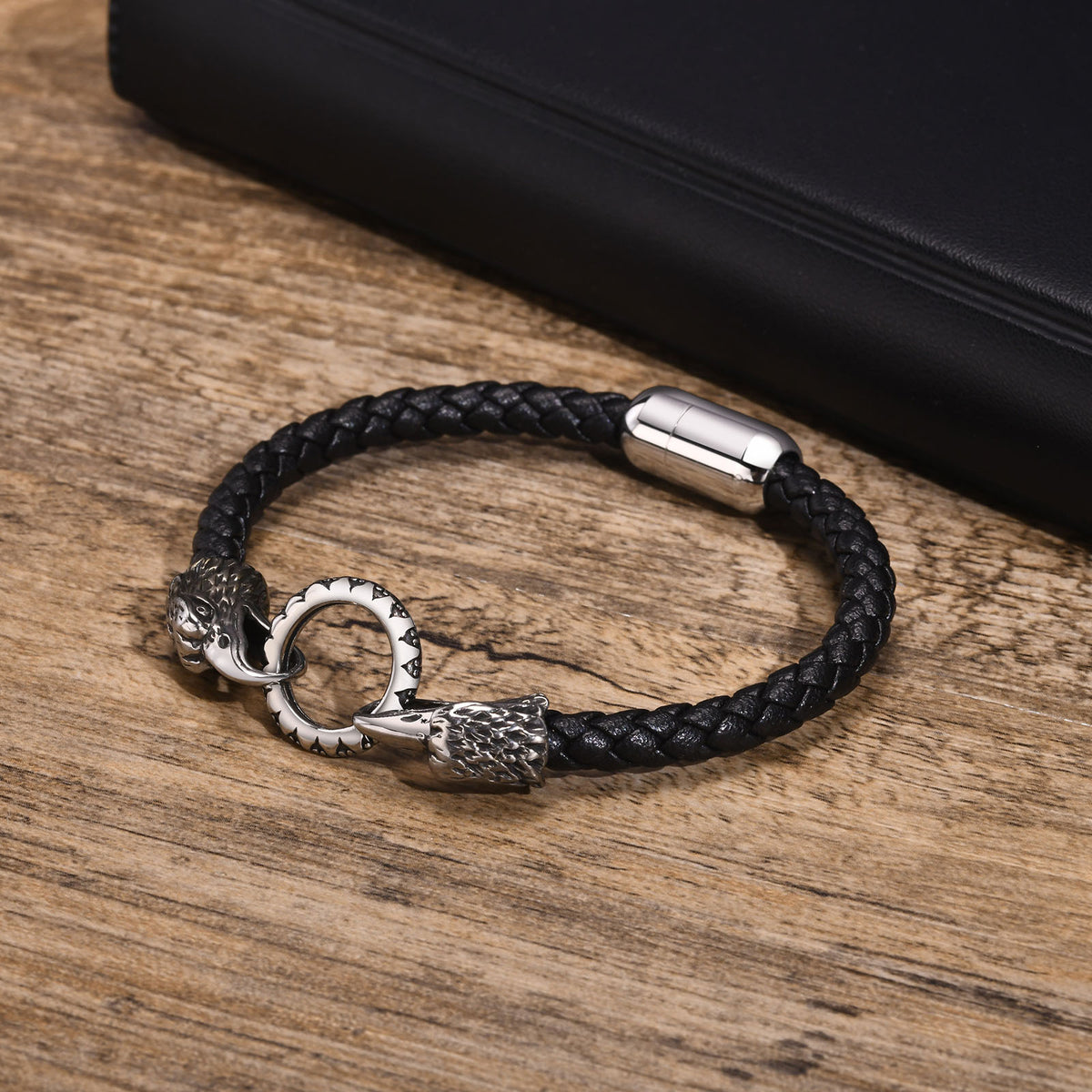 Stainless Steel Chain Microfiber Leather Layered Bracelet Men's Wolf Head Punk