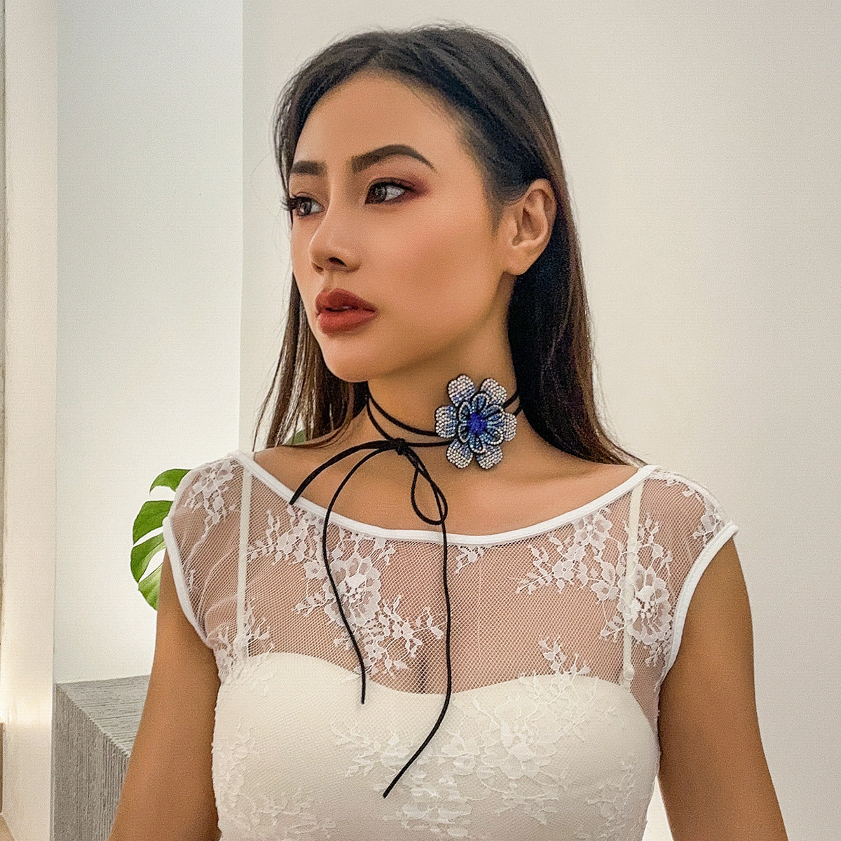 Multi-layer Tassel Choker Necklace with Full Diamond Flower Design