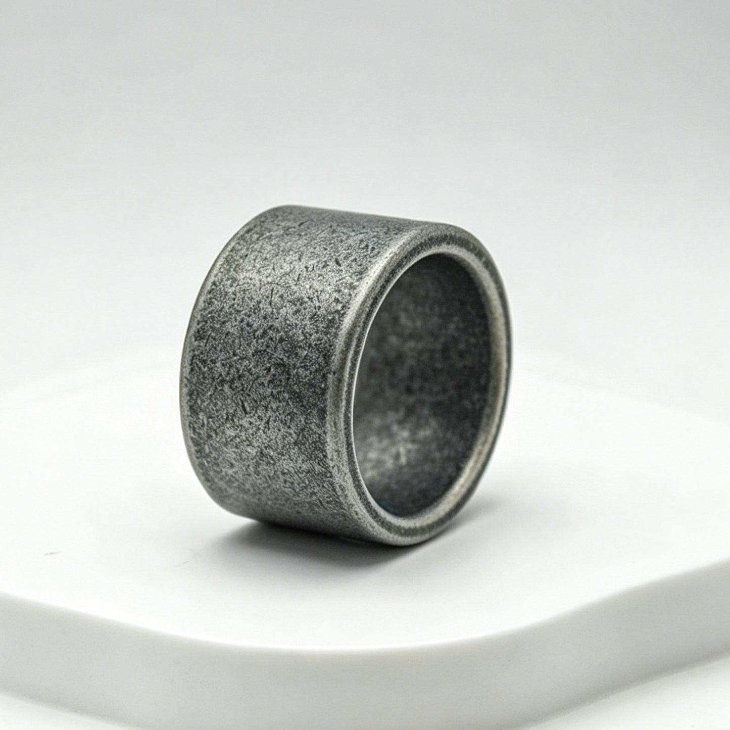 Planderful Stainless Steel Ring Unisex Everyday Durable Bold Retro Statement Jewelry