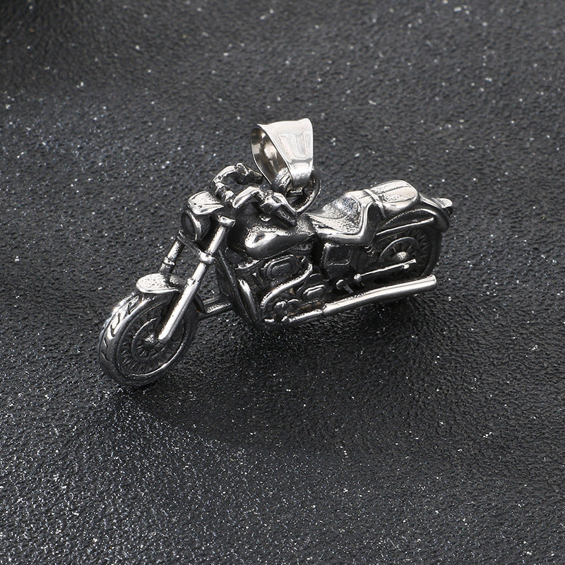 Style Skull Motorcycle Pendant, Punk Stainless Steel Trendy Man Truck Locomotive Pendant Necklace