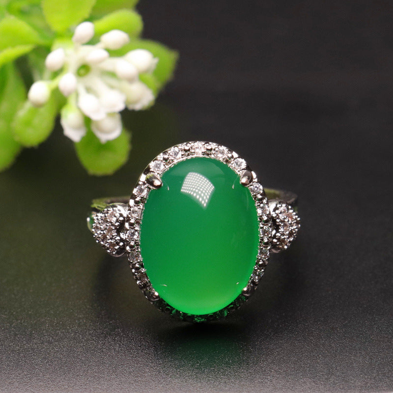 Luxurious Chalcedony Sterling Silver Ring Embellished with Zircon