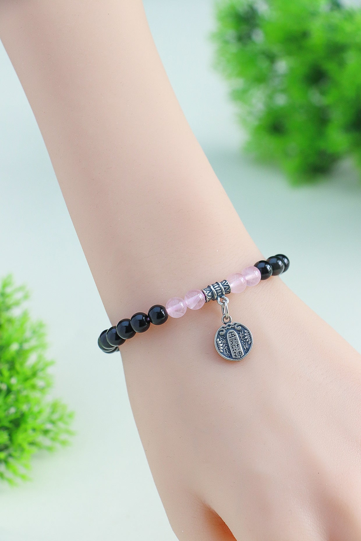 Planderful Fortune's Favor Bracelet – Premium Obsidian and Crystal Design