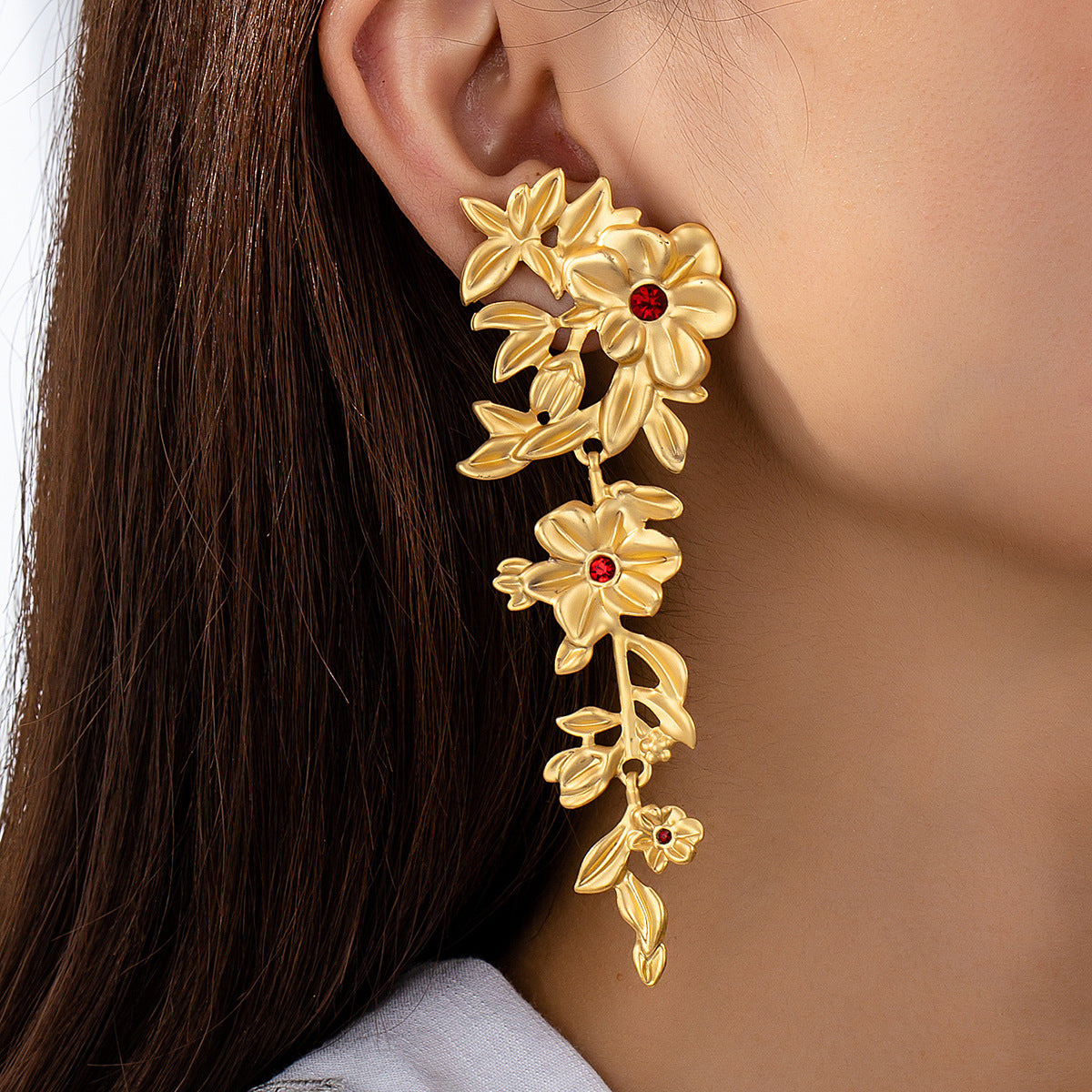 Planderful Vienna Verve Earrings – Retro Fashion Long Flower Design