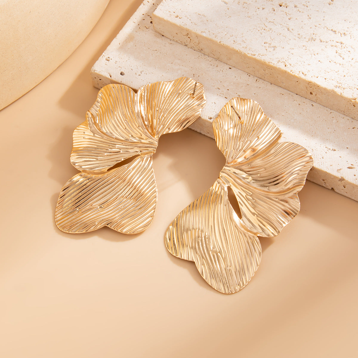 Planderful Vienna Verve Earrings – Creative Geometric Design with Pearl Accents