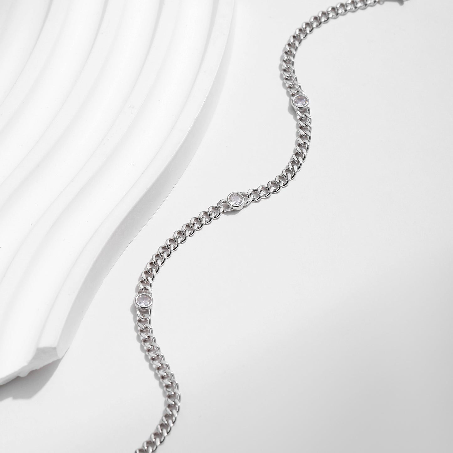 Planderful Moissanite Sparkling Bracelet – Stylish Japanese Punk Design