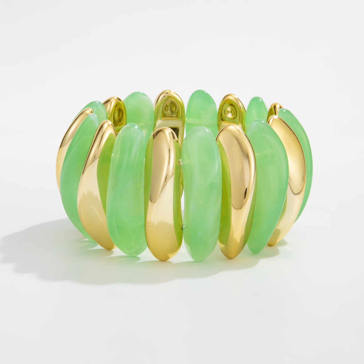 Planderful Vienna Verve Resin Color Bracelet For Women Bold Retro Elastic Statement Jewelry