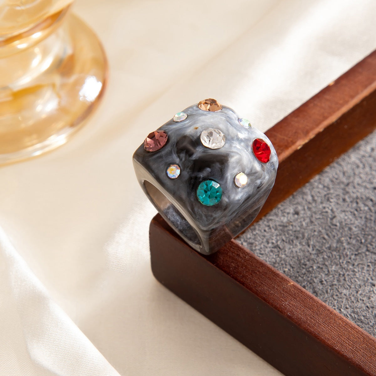 Planderful Zircon Square Ring For Women Smudged Micro Inlaid Sparkling Statement Jewelry Vienna Verve