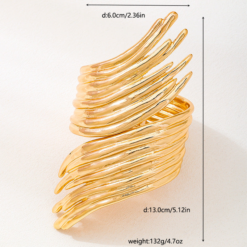 Planderful Vienna Verve Bracelet – Bold Heavy Metal Wing Design