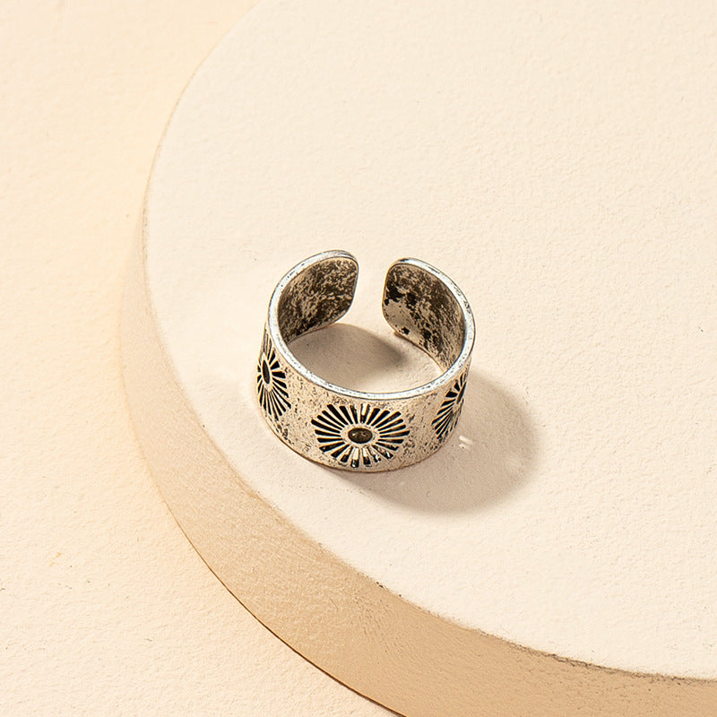 Vintage Vienna Verve Handcrafted Ring - Bohemian Style Metal Jewelry Piece