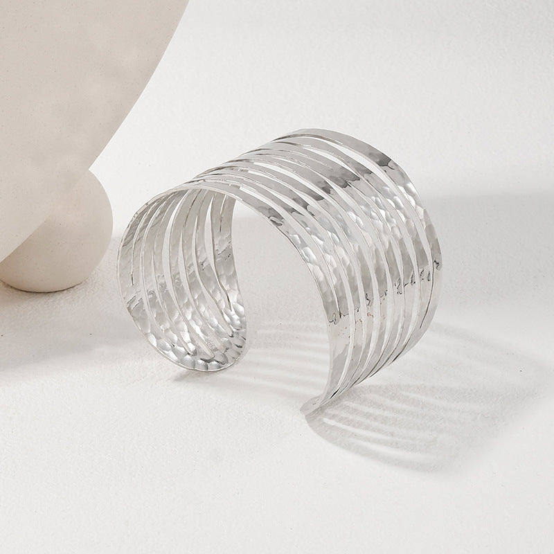 Exaggerated Retro Metal Cuff Bracelets - Vienna Verve Collection