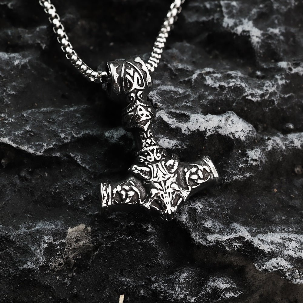 Nordic Vintage Stainless Steel Men's Viking Pendant Knot