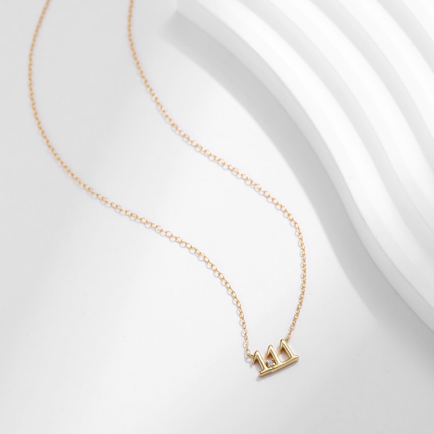 Planderful Everyday Genie S925 Silver Lucky Number 111 Flash Zircon Necklace – Creative and Elegant Collarbone Chain