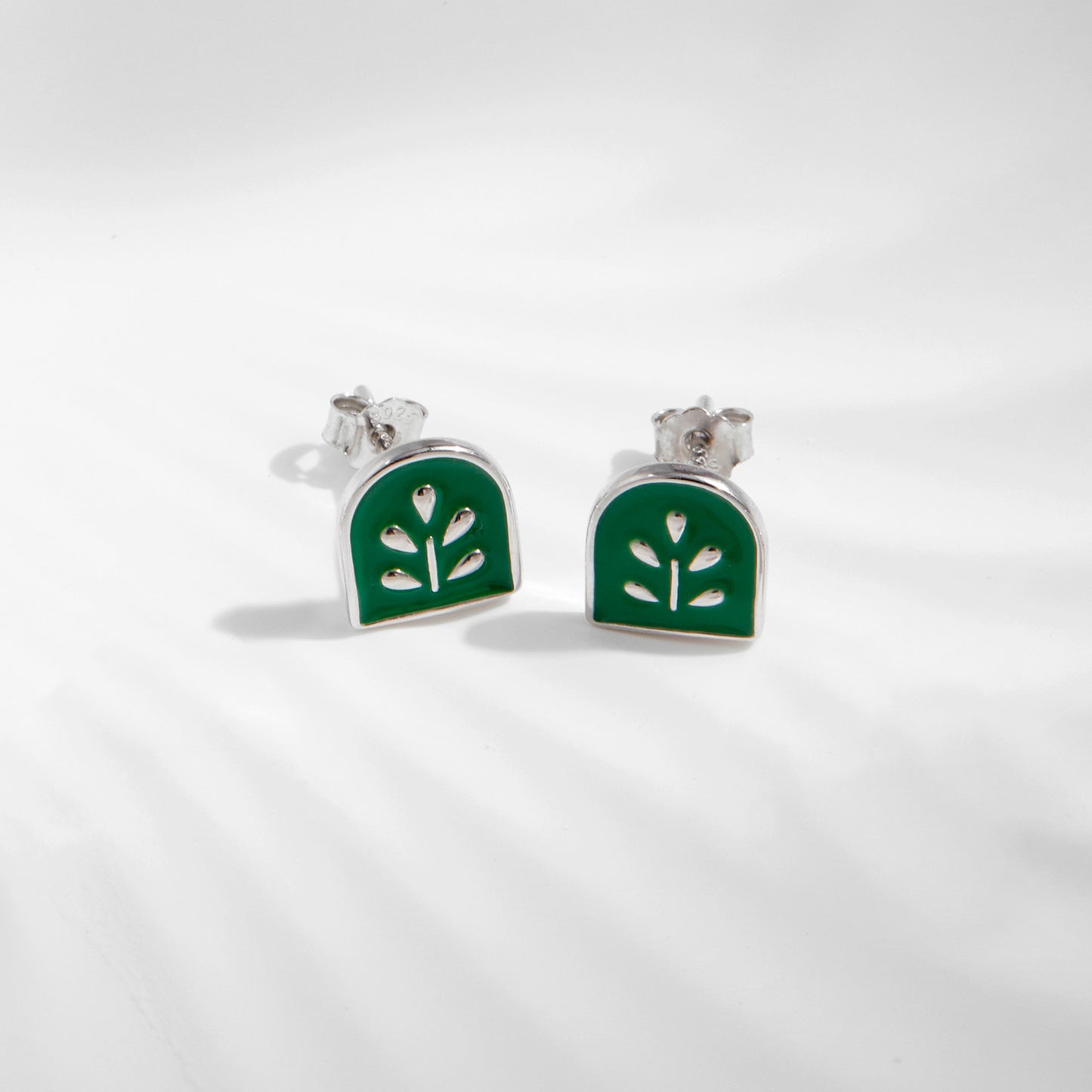 Planderful Everyday Genie Earrings – Elegant Sterling Silver Plant Design
