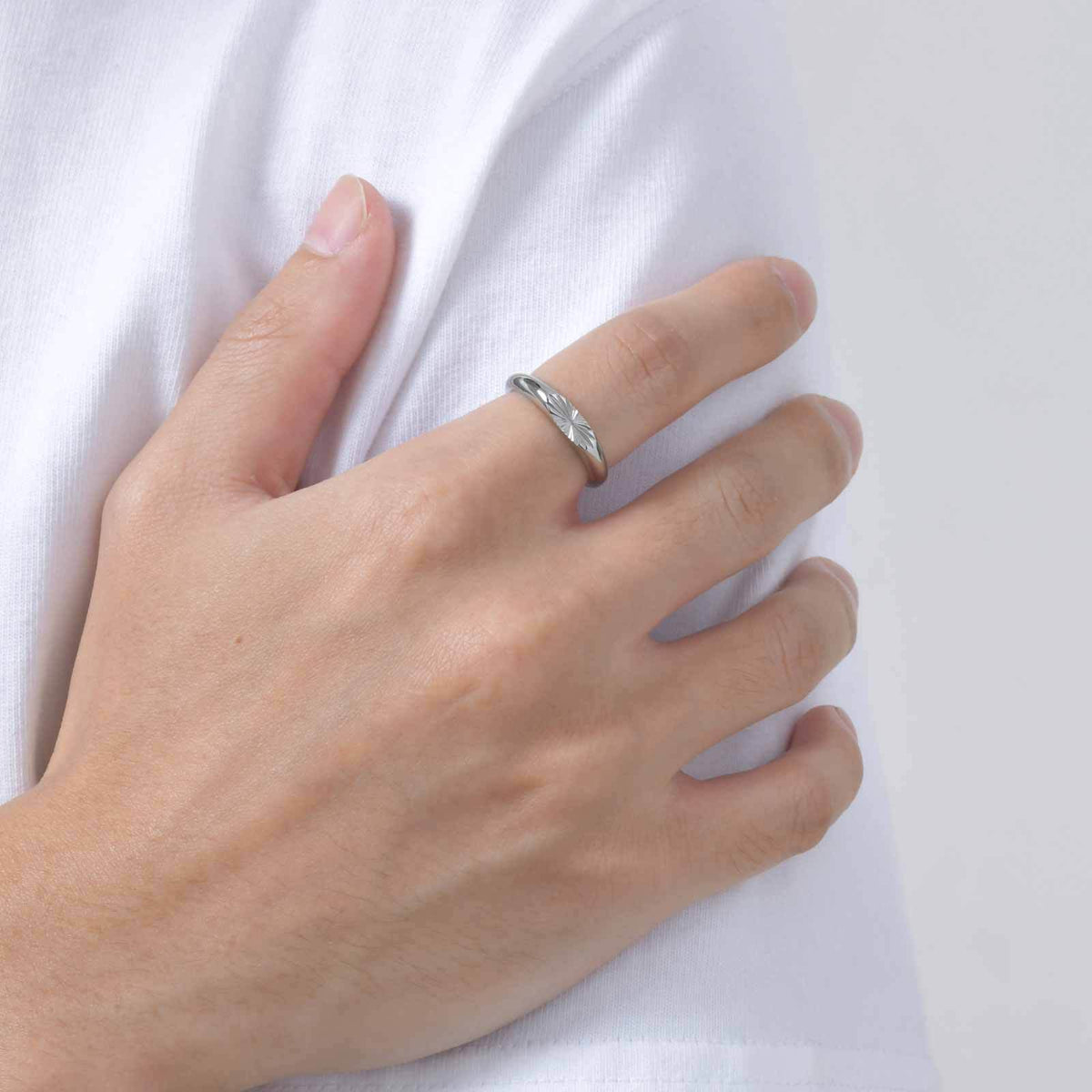 Men's Ring – Hot-Selling – Stainless Steel All-Light Flower Oval