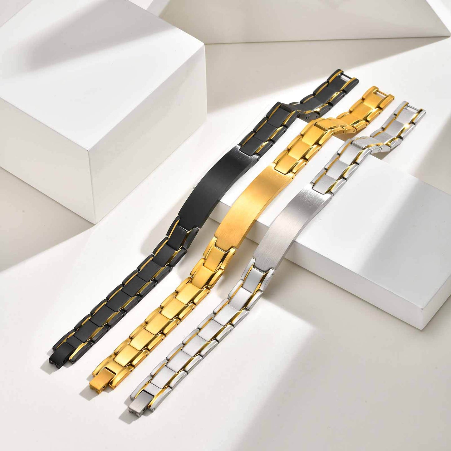 Planderful Mens Titanium Brushed Curved Bracelet Genie