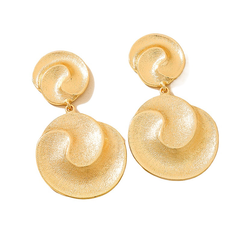 Planderful Vienna Verve Earrings – Retro Metal Circle Fringe Design