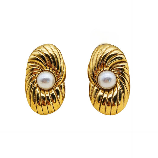 Planderful Everyday Genie Striped Pearl Earrings Gold Plated Titanium Steel Stud For Fashion Forward Women