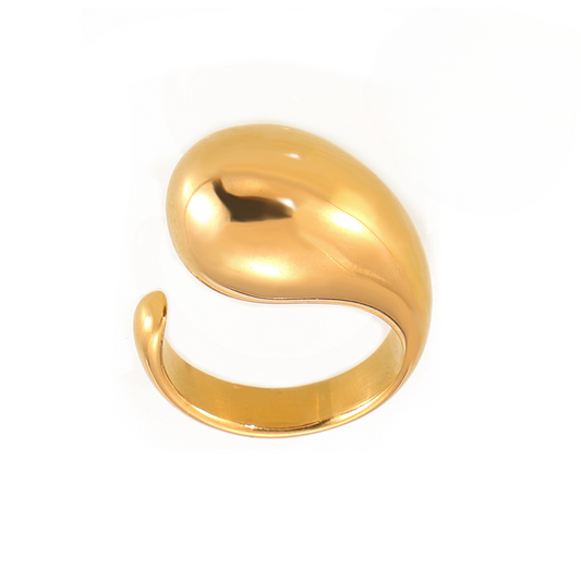 Extravagant 18K Gold Plated Water Dripper Ring for Women