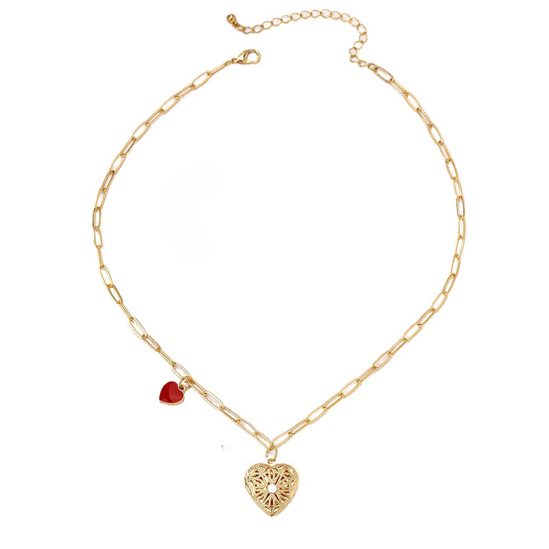 Planderful Vienna Verve Necklace – Elegant Metal Love Pendant with Diamond Accents