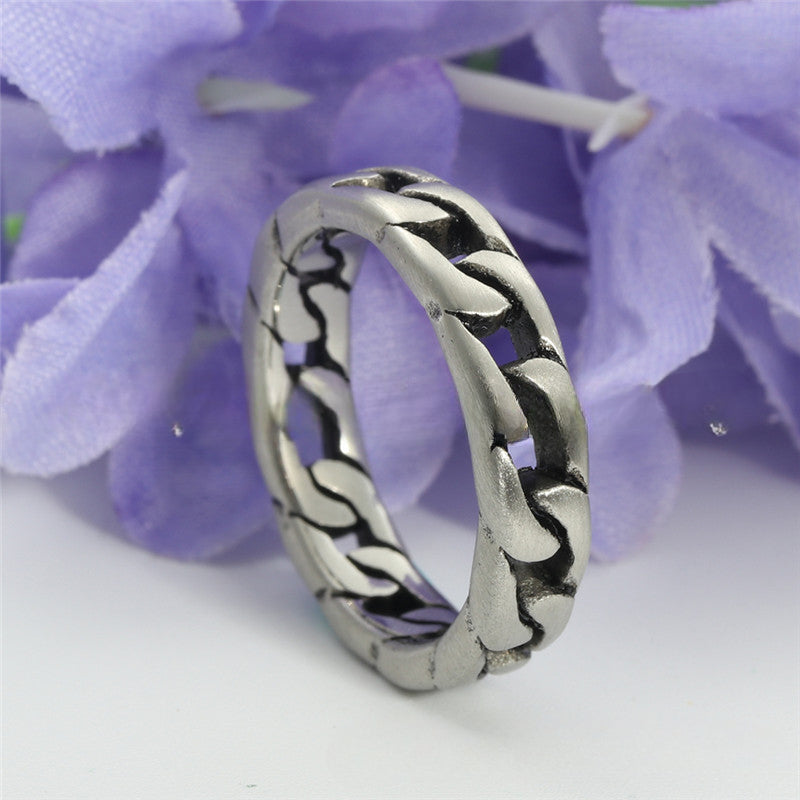 Titanium Steel Retro Locomotive Chain Ring for Trendy Men and Women - Hollow Design Stainless Steel Accessory
