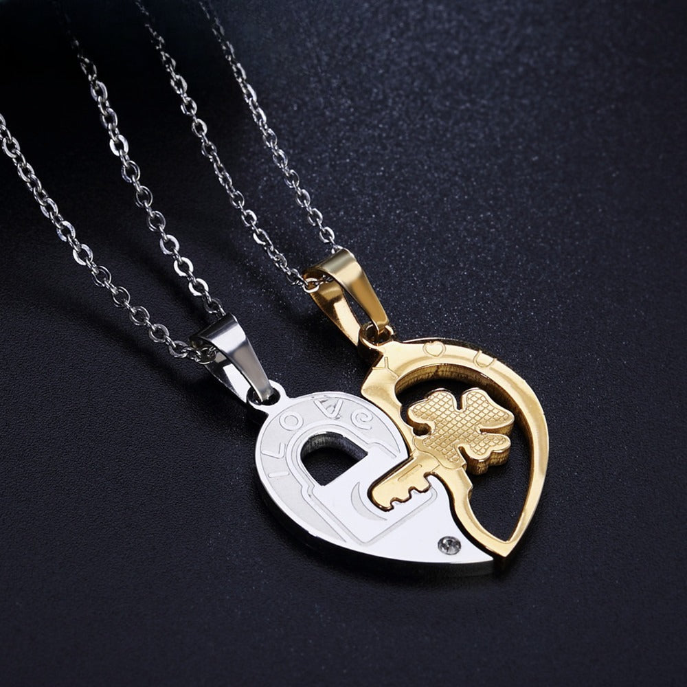Four-Leaf Clover Necklace Key Heart Couple Premium Titanium Steel Unisex Pendant Planderful For Lovers