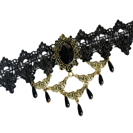 Retro Lace Necklace with European Style Touch - Wholesale Dropshipping Opportunity